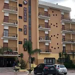 Dei Pini Hotel