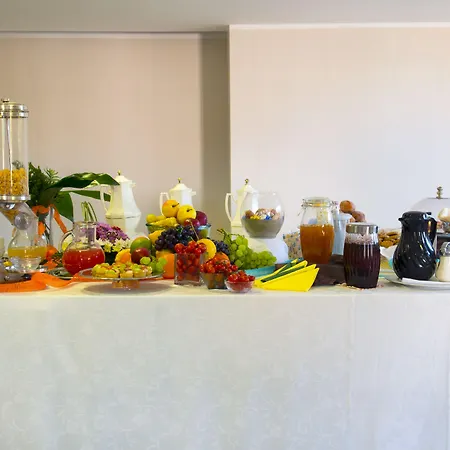 Hotel Dei Pini 4*
