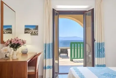 فندق Dei Pini 4*